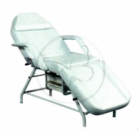 Ghế có thể chuyển thành giường, trừ ghế trong vườn hoặc đồ cắm trại