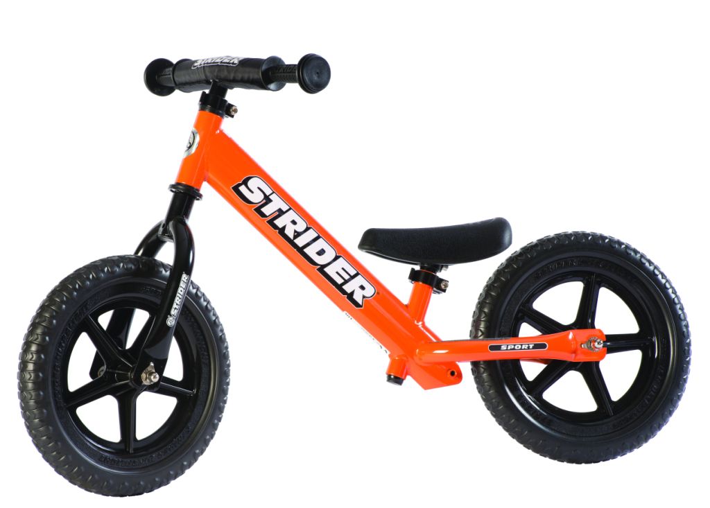 Xe đạp ba bánh, xe đẩy, xe có bàn đạp và đồ chơi tương tự có bánh; xe của búp bê