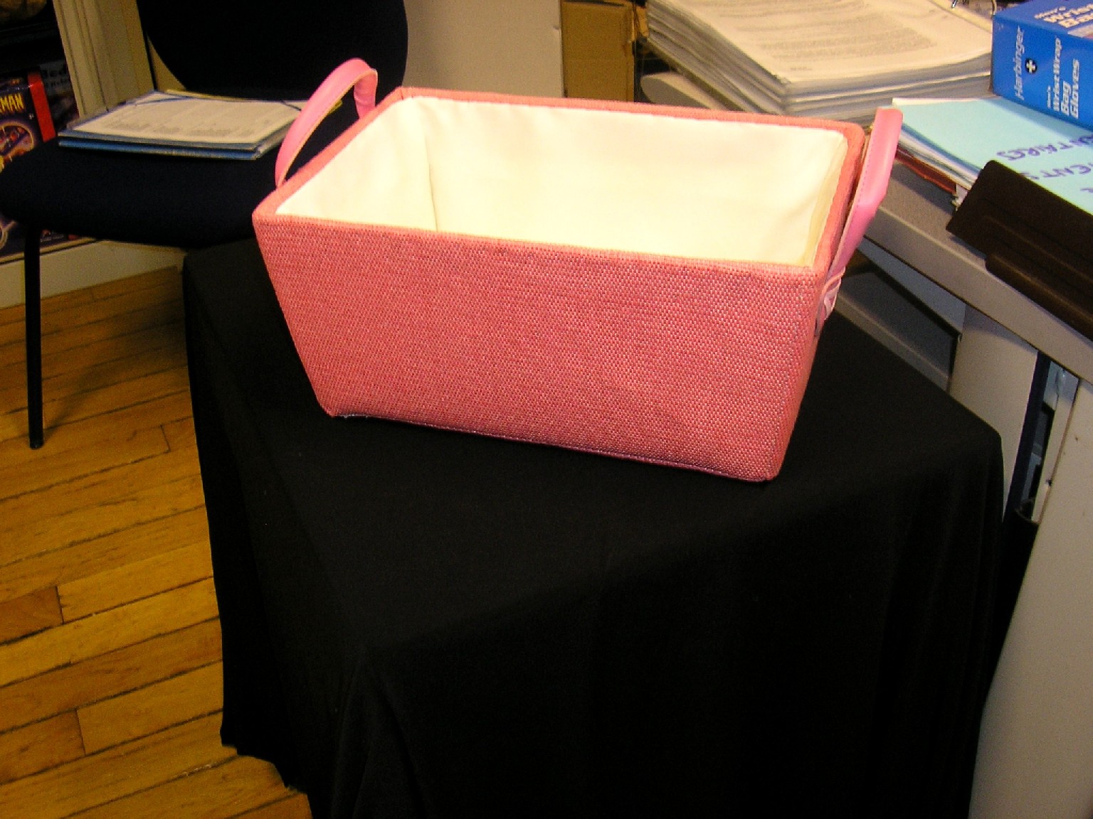 Thùng, hộp và vỏ chứa, bằng giấy sóng hoặc bìa sóng
